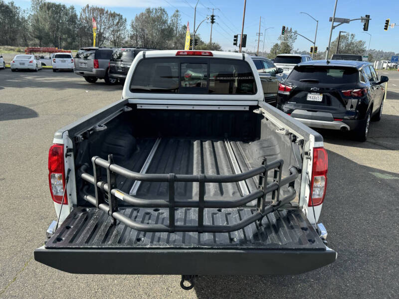 2016 Nissan Frontier SV V6