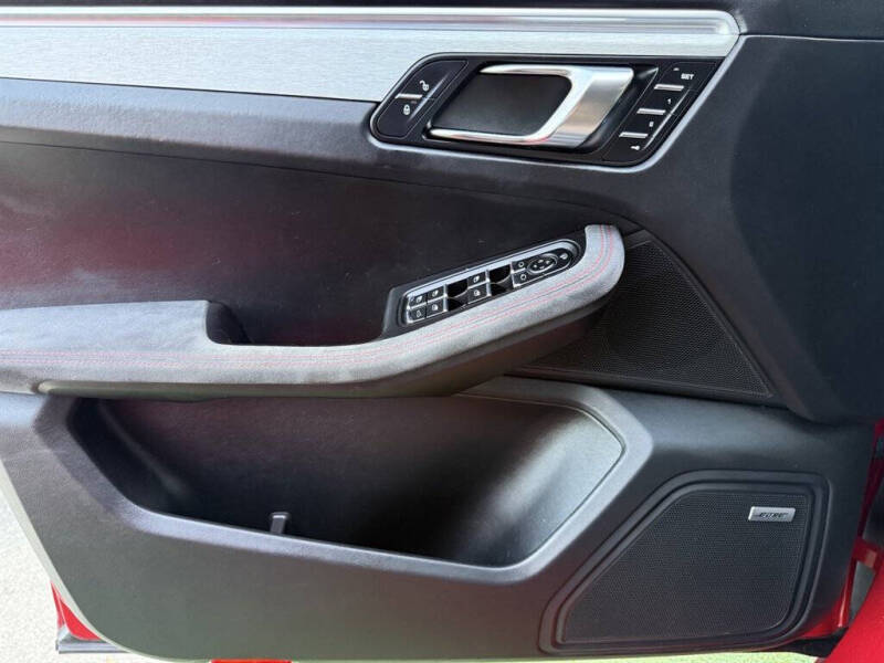 2017 Porsche Macan GTS