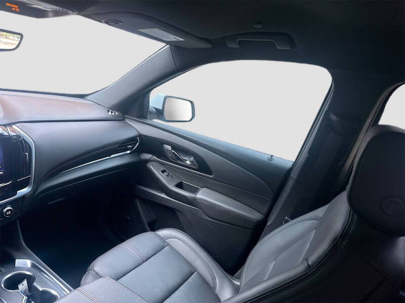 2022 Chevrolet Traverse RS