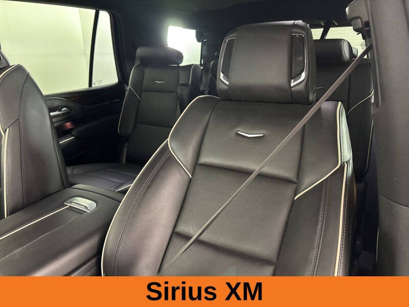 2022 Cadillac Escalade Premium Luxury