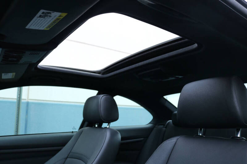 2011 BMW 3 Series 335is