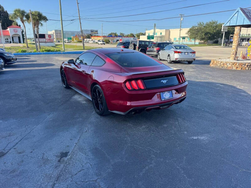 2017 Ford Mustang EcoBoost Premium