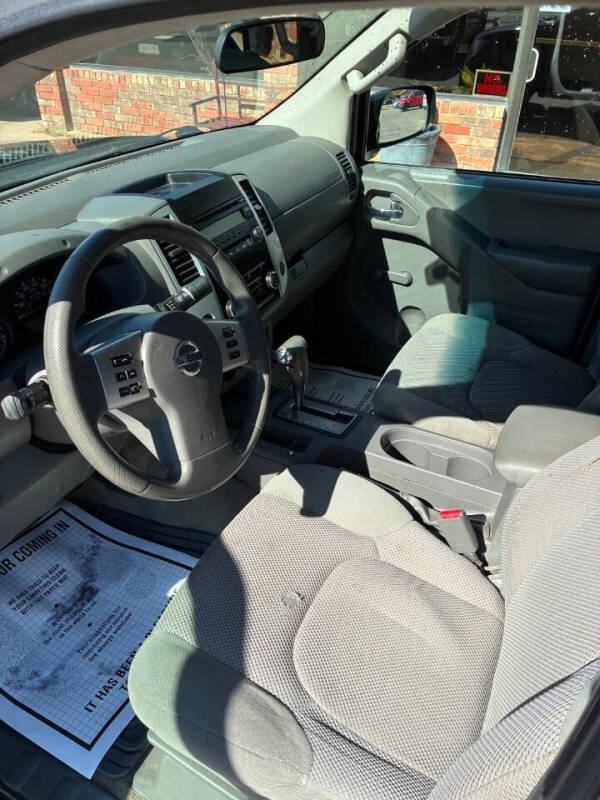 2016 Nissan Frontier SV