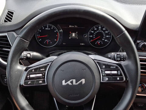 2023 Kia Seltos SX
