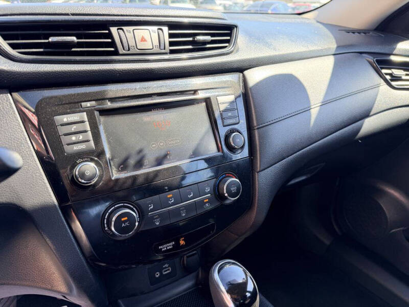 2018 Nissan Rogue S