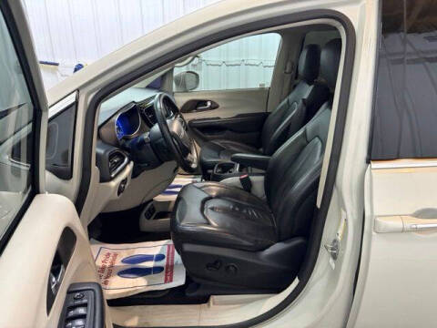 2019 Chrysler Pacifica Touring L