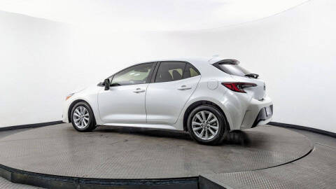 2023 Toyota Corolla Hatchback SE