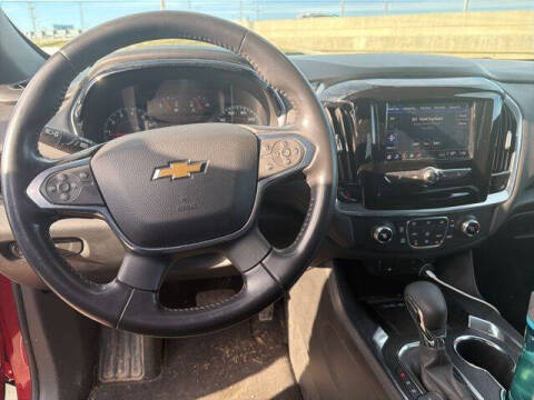 2022 Chevrolet Traverse LT Cloth