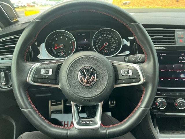 2019 Volkswagen Golf GTI 28