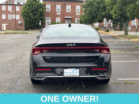 2022 Kia K5