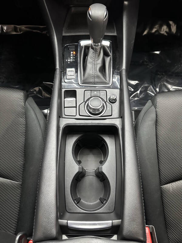 2017 Mazda MAZDA3 Sport