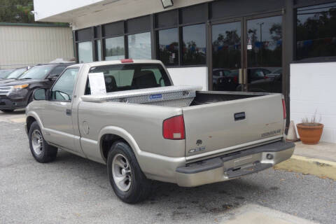 2000 Chevrolet S-10 LS