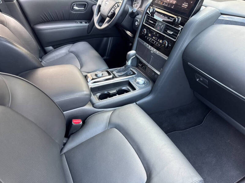 2024 Nissan Armada SL