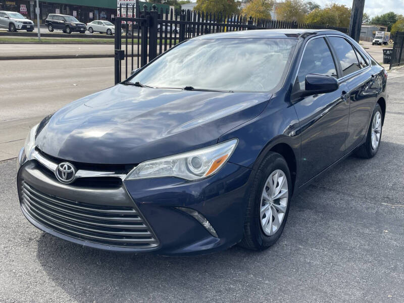 2016 Toyota Camry XSE