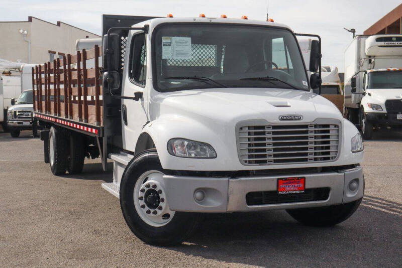 2019 Freightliner M2 106
