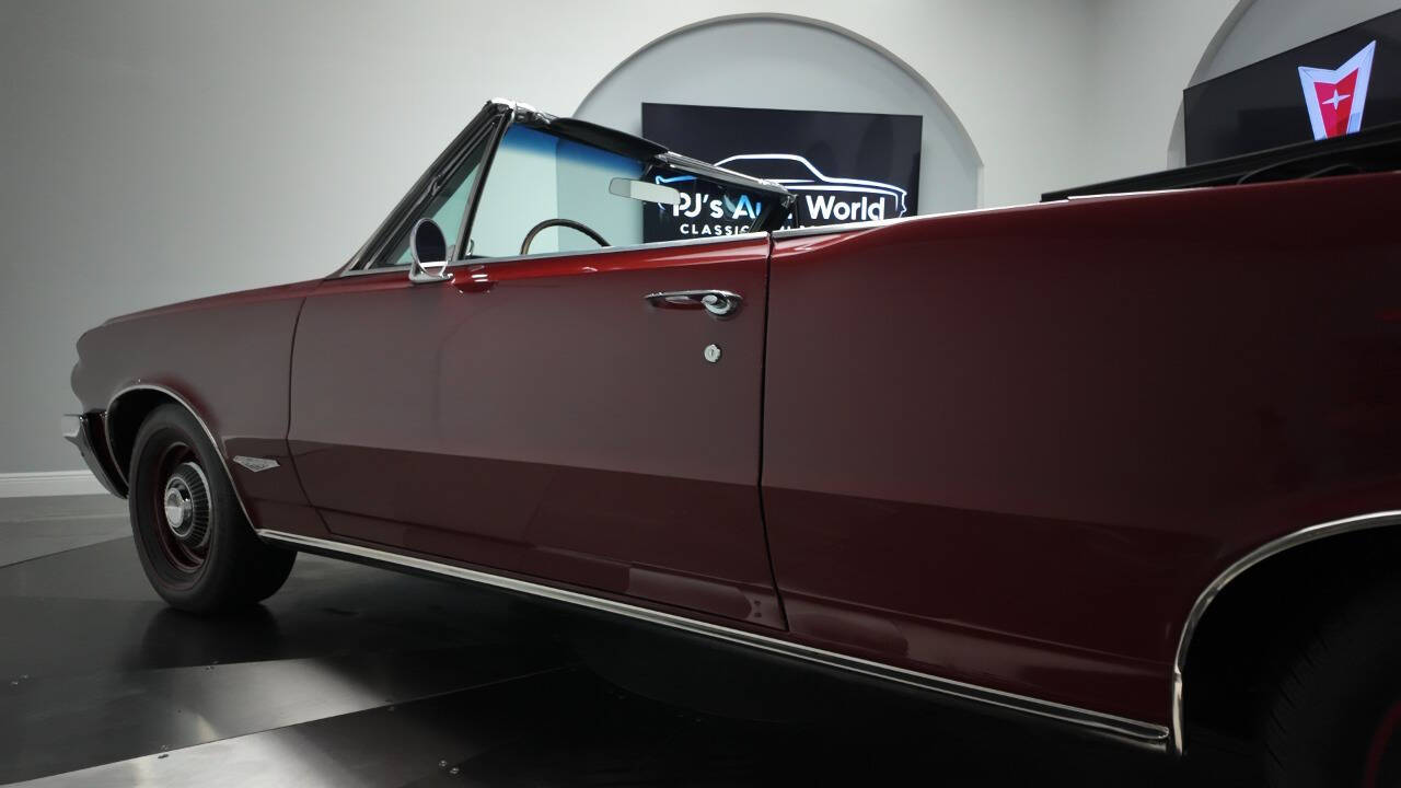 1964 Pontiac GTO 25