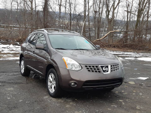 2008 Nissan Rogue for sale at MMM786 Inc in Plains PA