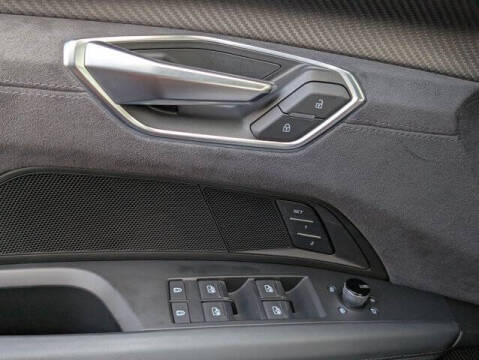 2023 Audi e-tron GT quattro Prestige