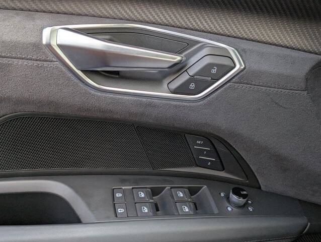 2023 Audi e-tron GT quattro Prestige