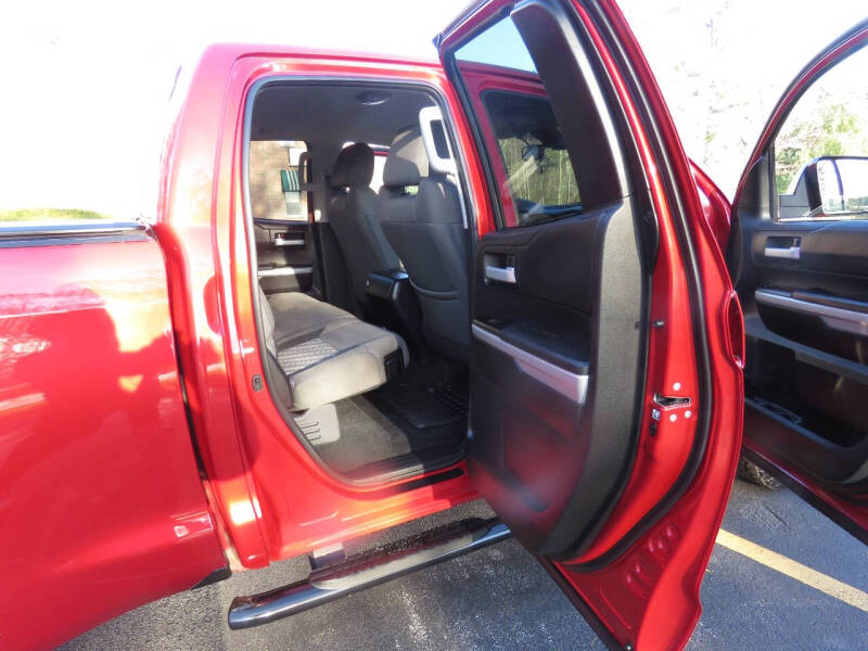 2019 Toyota Tundra SR5