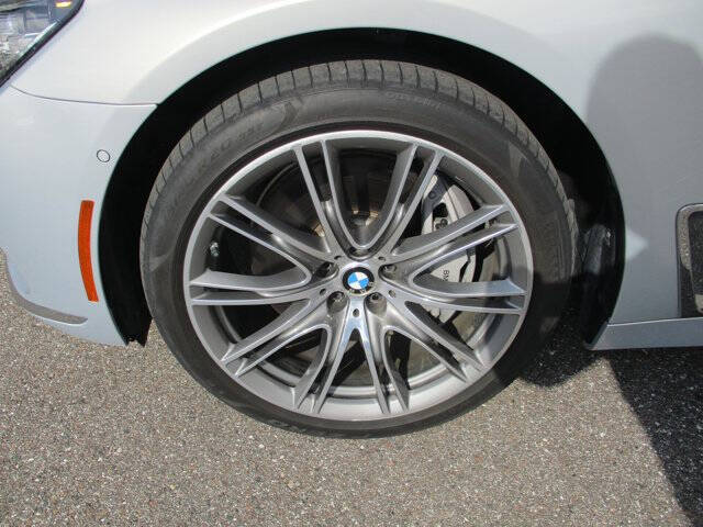 2018 BMW 7 Series 750i