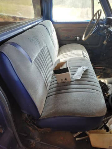 1976 Dodge D100 Pickup