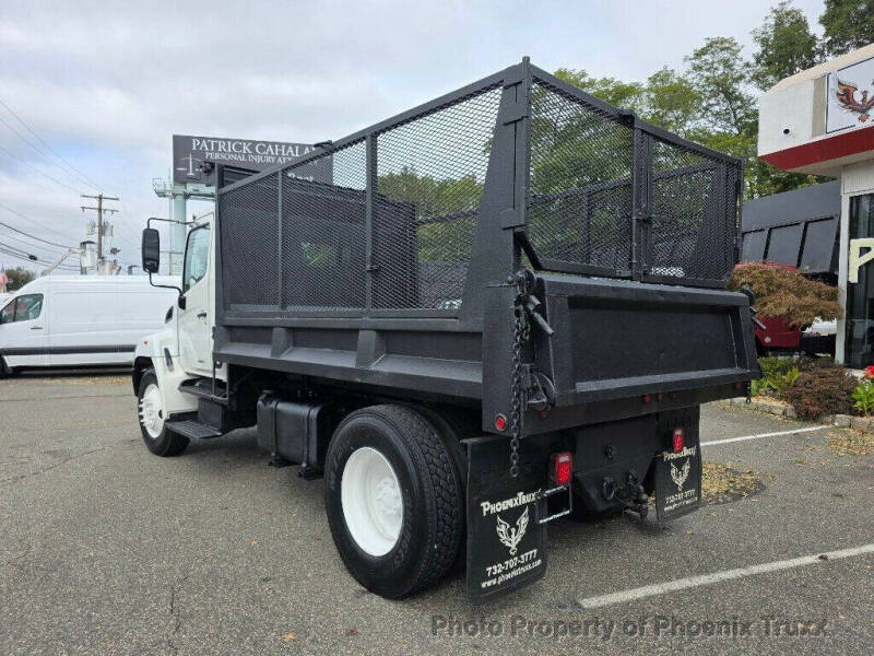 2006 Hino 268A