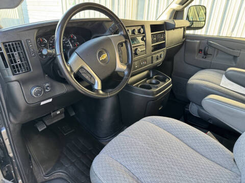 2016 Chevrolet Express LT 3500