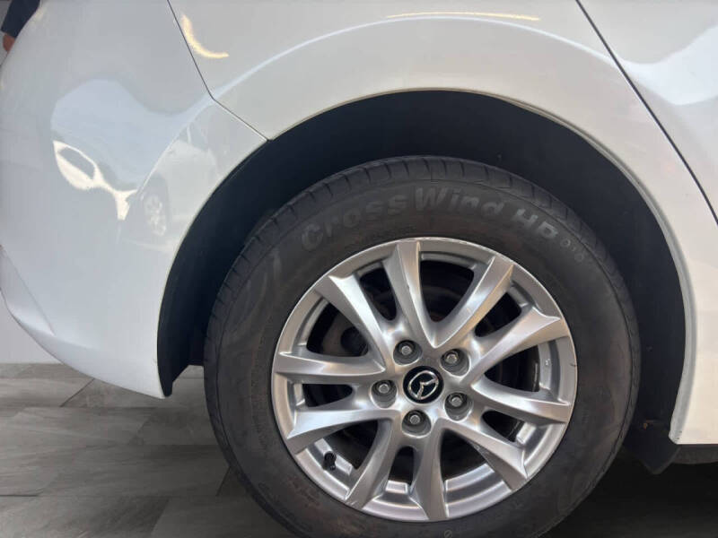 2018 Mazda MAZDA3 Sport