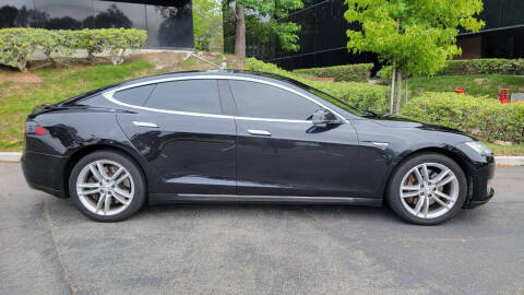 2015 Tesla Model S 70
