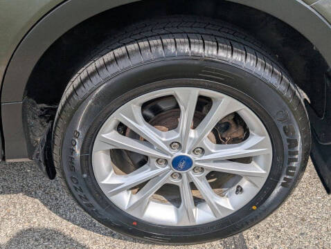 2019 Ford Escape SEL