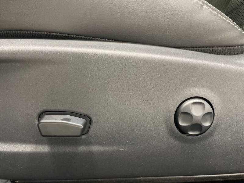 2013 Dodge Challenger SRT8 392