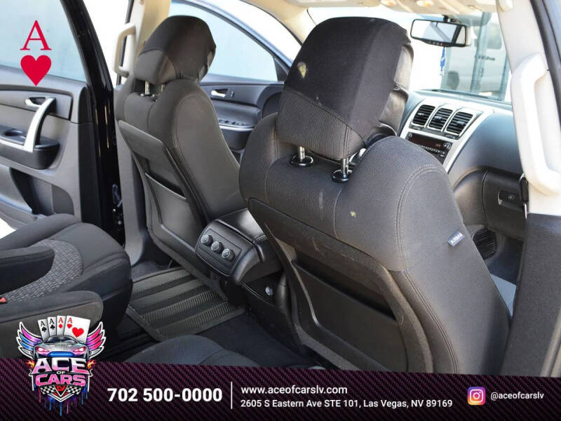 2011 GMC Acadia SLE