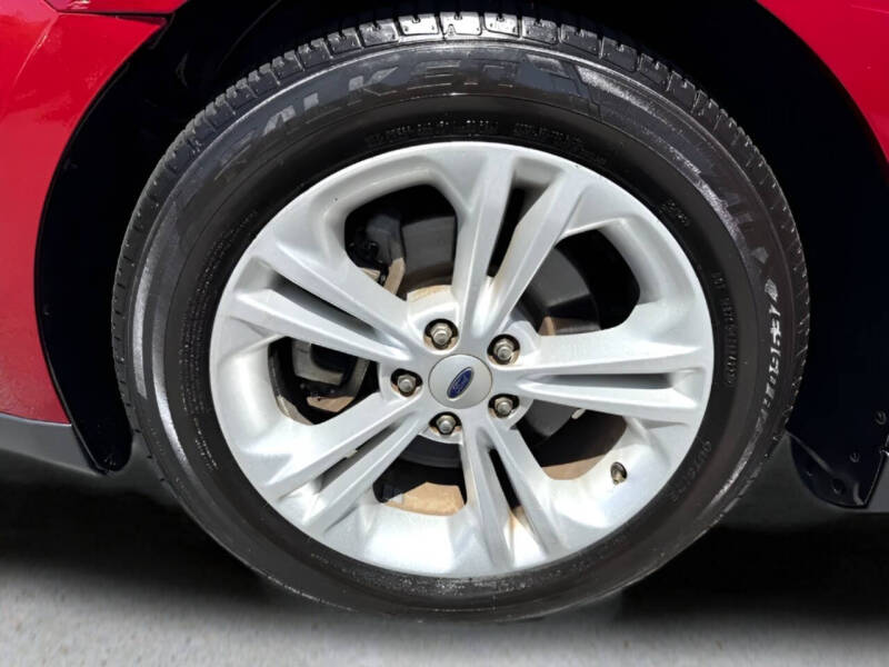 2016 Ford Taurus SEL