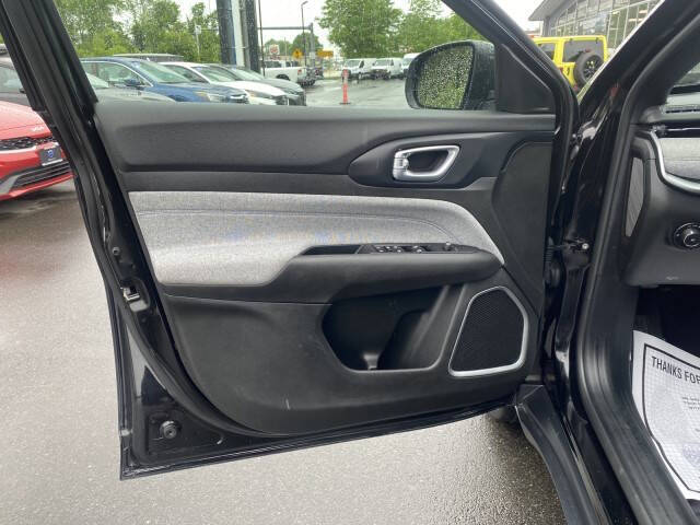 2025 Jeep Compass Latitude
