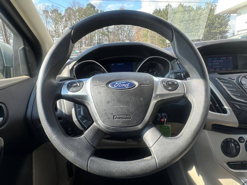 2014 Ford Focus SE