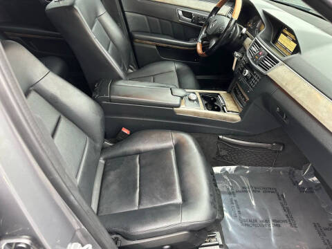 2010 Mercedes-Benz E-Class