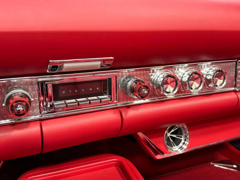 1956 Ford Thunderbird