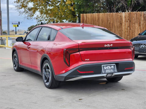 2025 Kia K4 EX