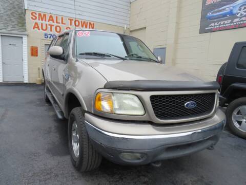 2002 Ford F-150 for sale at Small Town Auto Sales in Hazleton PA