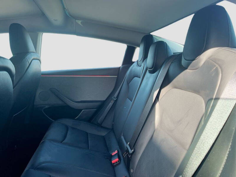 2025 Tesla Model 3 Long Range