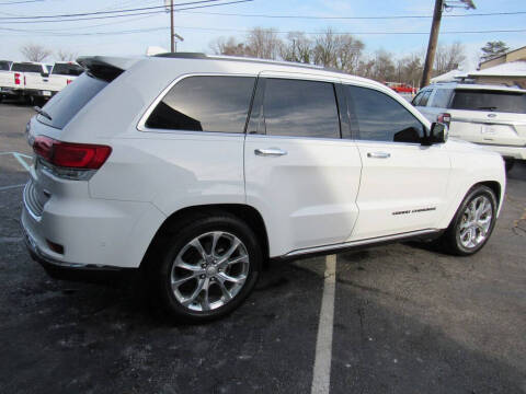 2020 Jeep Grand Cherokee Summit