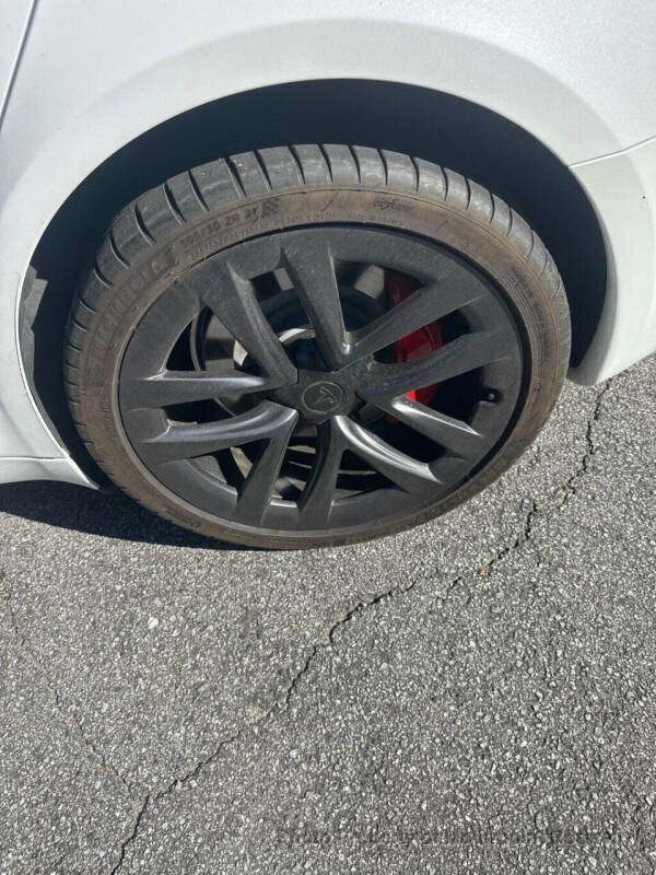 2023 Tesla Model S Plaid