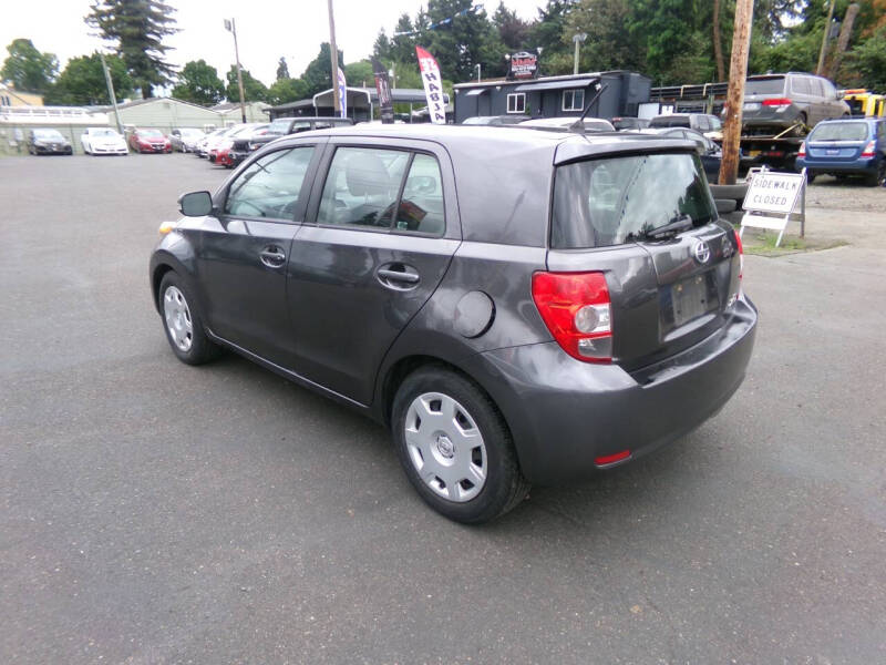 2009 Scion xD