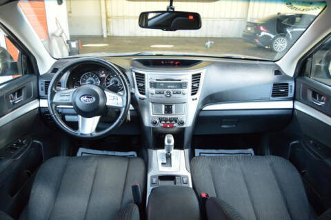 2010 Subaru Outback 2.5i Premium