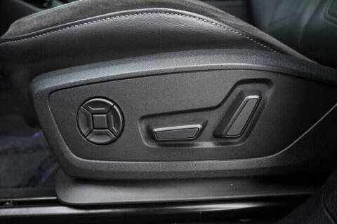 2021 Audi Q3 quattro S line Prem Plus 45 TFSI