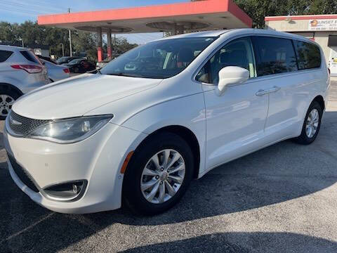2019 Chrysler Pacifica Touring Plus