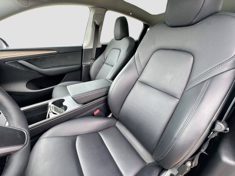 2025 Tesla Model Y Long Range