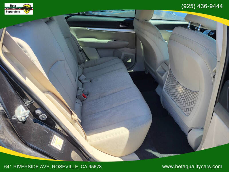 2011 Subaru Outback 2.5i