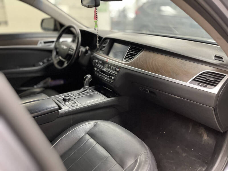 2015 Hyundai Genesis 3.8L